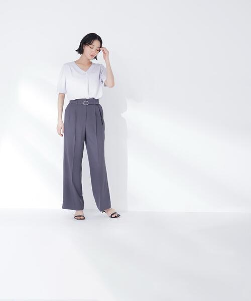 NATURAL BEAUTY BASIC(ナチュラルビューティーベーシック)の「◇メタルポイントVネックブラウス(シャツ/ブラウス・レディース・ラベンダー/ネイビー/オフホワイト・SMALL/MEDIUM)」の18枚目の写真