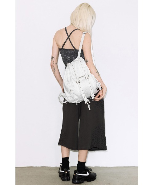 FANCY CLUB（ファンシークラブ）の「A'GEM/9 × .kom 『FANCY CLUB/ファンシークラブ』SATIN EYELET BACKPACK/サテンアイレットバックパック（バックパック/リュック・レディース・ホワイト/ブラック・FREE）」の6枚目の写真
