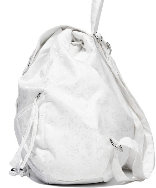 FANCY CLUB（ファンシークラブ）の「A'GEM/9 × .kom 『FANCY CLUB/ファンシークラブ』SATIN EYELET BACKPACK/サテンアイレットバックパック（バックパック/リュック・レディース・ホワイト/ブラック・FREE）」の10枚目の写真