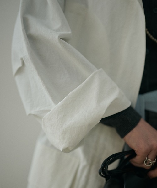 LAULEN（ローレン）の「stand collar fly front middle jacket /スタンドカラー比翼ジップアップジャケット（ミリタリージャケット・レディース・ベージュ/ホワイト/カーキ・FREE）」の7枚目の写真