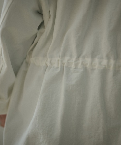 LAULEN（ローレン）の「stand collar fly front middle jacket /スタンドカラー比翼ジップアップジャケット（ミリタリージャケット・レディース・ベージュ/ホワイト/カーキ・FREE）」の10枚目の写真