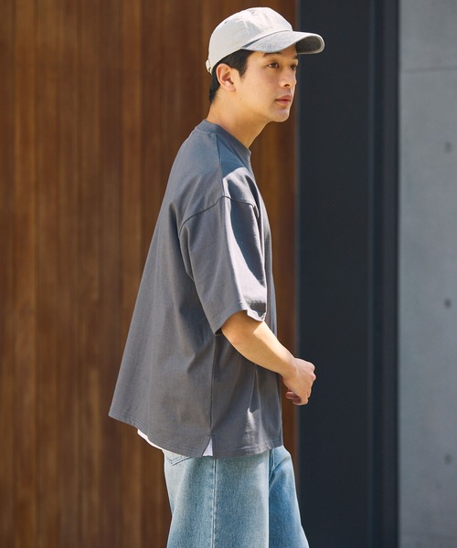THE CRAFT CREW PRODUCTS(ザクラフトクループロダクツ)の「<UVカット・汗ジミ防止>ファンクショナルファブリック オーバーサイズ 半袖 ポケットTシャツ【THE CRAFT CREW PRODUCTS】(Tシャツ/カットソー・メンズ・アッシュグレー/ネイビー/ライトカーキ/オフホワイト/ダークグレー/ブラウン系/グレイッシュベージュ/ブラック・L/S/M)」の21枚目の写真