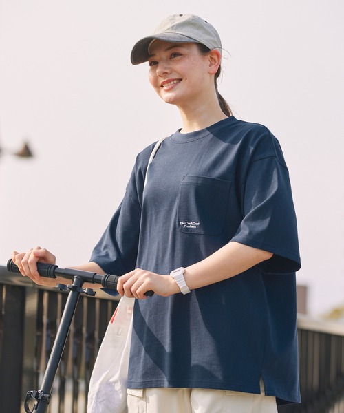 THE CRAFT CREW PRODUCTS(ザクラフトクループロダクツ)の「<UVカット・汗ジミ防止>ファンクショナルファブリック オーバーサイズ 半袖 ポケットTシャツ【THE CRAFT CREW PRODUCTS】(Tシャツ/カットソー・メンズ・アッシュグレー/ネイビー/ライトカーキ/オフホワイト/ダークグレー/ブラウン系/グレイッシュベージュ/ブラック・L/S/M)」の16枚目の写真