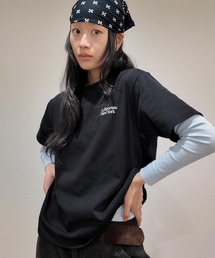 LeSportsac Tシャツ