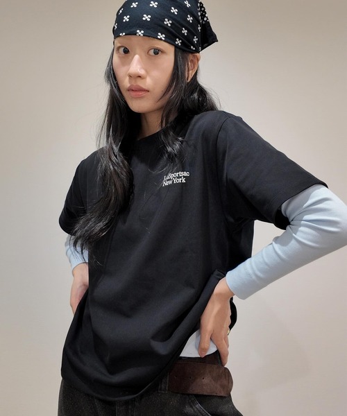 LeSportsac(レスポートサック)の「LeSportsac Tシャツ(Tシャツ/カットソー・レディース・ホワイト/ピンク/ブラック/ブルー・MEDIUM/SMALL)」の2枚目の写真