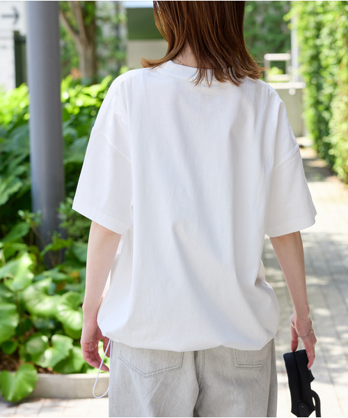 JOURNAL STANDARD（ジャーナルスタンダード）の「《追加》シャーリングＴシャツ（Tシャツ/カットソー・レディース・ブラック系その他/ホワイト・FREE）」の14枚目の写真