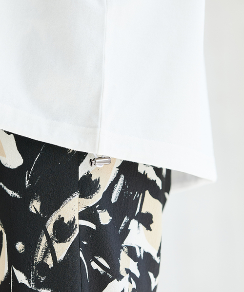 JOURNAL STANDARD（ジャーナルスタンダード）の「《追加》シャーリングＴシャツ（Tシャツ/カットソー・レディース・ブラック系その他/ホワイト・FREE）」の19枚目の写真