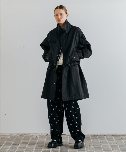 CREDONA（クレドナ）の「FLOWER EMBROIDERY KNIT PANTS/フラワーエンブロイダリーニットパンツ（その他パンツ・レディース・ブラック/グレー・FREE）」の10枚目の写真