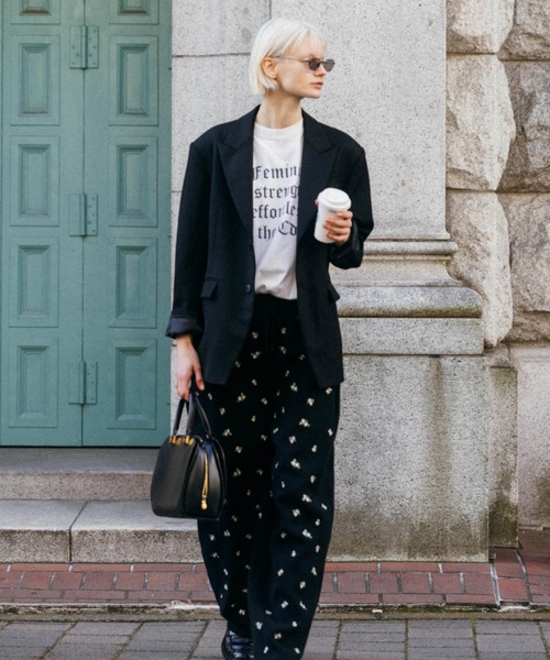 CREDONA（クレドナ）の「FLOWER EMBROIDERY KNIT PANTS/フラワーエンブロイダリーニットパンツ（その他パンツ・レディース・ブラック/グレー・FREE）」の9枚目の写真