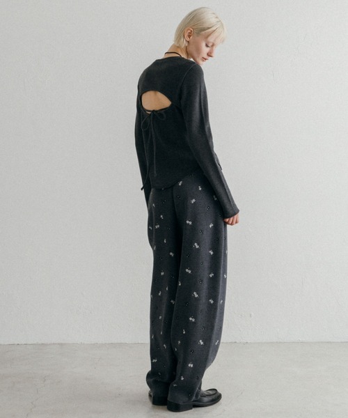 CREDONA（クレドナ）の「FLOWER EMBROIDERY KNIT PANTS/フラワーエンブロイダリーニットパンツ（その他パンツ・レディース・ブラック/グレー・FREE）」の22枚目の写真