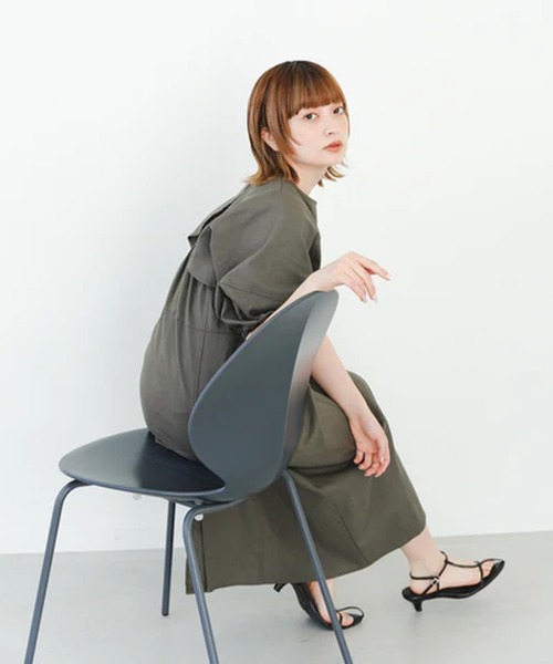 merrylatte(メリーラテ)の「バックオープンワンピース【IROHANI】(ワンピース・レディース・ブラック/グレー・FREE)」の2枚目の写真