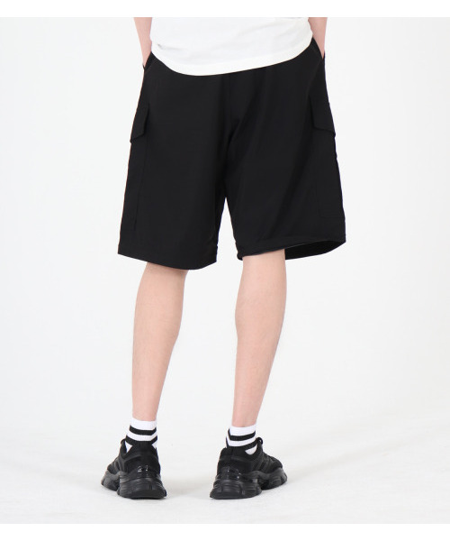 BUTTON SEOUL(ボタンソウル)の「ナイロンチェックトランスフォームバンディングパンツ(ブラック)(その他パンツ・メンズ・その他・M/L/XL)」の9枚目の写真