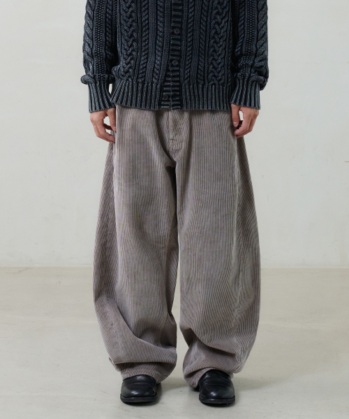 NOUN(ノウン)の「balanced corduroy pants (mocha beige)(その他パンツ・メンズ・その他・0/1/2)」の1枚目の写真