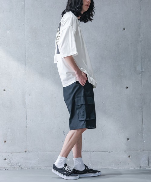 MDR(エムディアール)の「『フラワードローイングオーバーサイズ半袖Tシャツ』(Tシャツ/カットソー・メンズ・ブラック/ホワイト・L/M)」の5枚目の写真