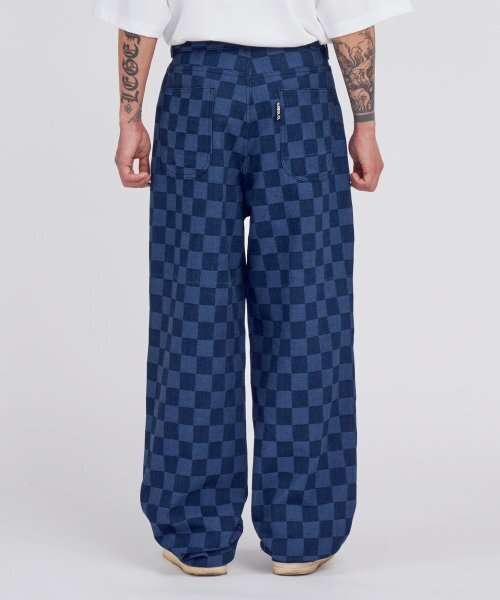 AJOBYAJO（アジョバイアジョ）の「Checkerboard Denim Pants [BLUE]（デニムパンツ・レディース・その他・LARGE/X-LARGE）」の9枚目の写真
