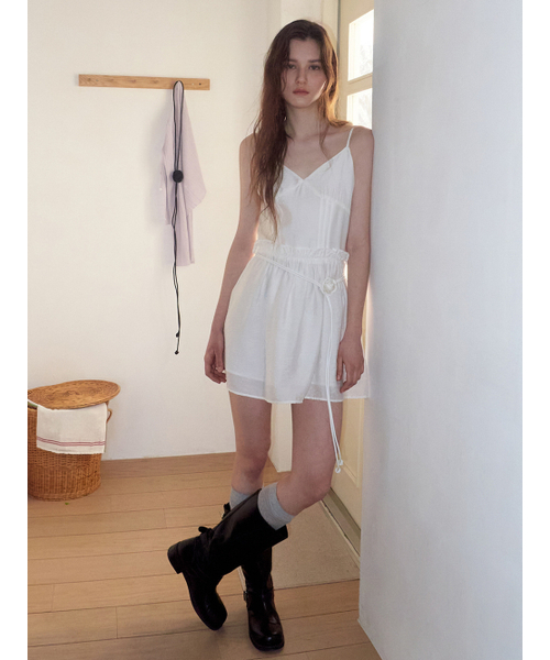 ETMON(エトモン)の「Slip Crinkle Frill Mini Dress, White(ワンピース・レディース・その他・MEDIUM/SMALL)」の1枚目の写真
