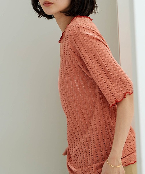 BELLUNA PLUS(ベルーナ)の「透かし編レース配色メロープルオーバー(Tシャツ/カットソー・レディース・ラベンダー/コーラル/アイボリー/ブラック・MEDIUM/LARGE/X-LARGE)」の17枚目の写真