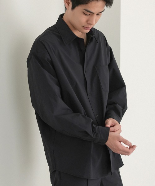 STYLISE（スタイライズ）の「【NARIWAI.】Tech Comfort shirt リラックスフィット リラックス ビジネス タウンユース スポーツ カジュアル ストレスフリー 撥水 UVカット 接触冷感 防シワ（シャツ/ブラウス・メンズ・ブラック/ブルー/ホワイト・M/L）」の12枚目の写真