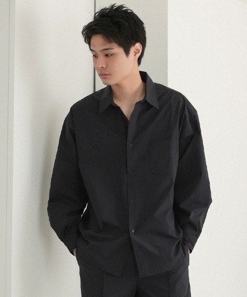 STYLISE（スタイライズ）の「【NARIWAI.】Tech Comfort shirt リラックスフィット リラックス ビジネス タウンユース スポーツ カジュアル ストレスフリー 撥水 UVカット 接触冷感 防シワ（シャツ/ブラウス・メンズ・ブラック/ブルー/ホワイト・M/L）」の11枚目の写真