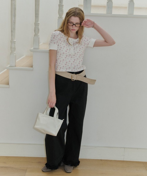 GIUNON(ジウノン)の「hem frill wide pants / ヘムフリルワイドパンツ(その他パンツ・レディース・ホワイト/ブラック・1/0)」の16枚目の写真