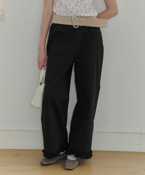 GIUNON(ジウノン)の「hem frill wide pants / ヘムフリルワイドパンツ(その他パンツ・レディース・ホワイト/ブラック・1/0)」の17枚目の写真