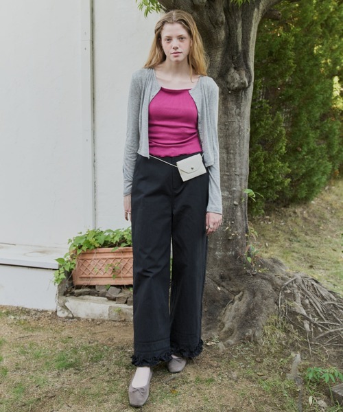 GIUNON(ジウノン)の「hem frill wide pants / ヘムフリルワイドパンツ(その他パンツ・レディース・ホワイト/ブラック・1/0)」の6枚目の写真