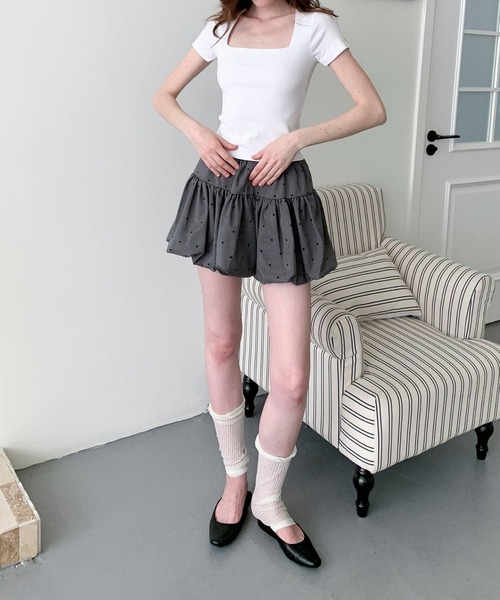 Jasmine Grandiflorum(ジャスミングランディフローラム)の「【Jasmine】バックレースアップタイトグロップド丈Tシャツ(Tシャツ/カットソー・レディース・ブラック/ホワイト・FREE)」の11枚目の写真
