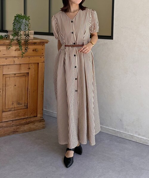 Thevon(ゼボン)の「ベルト付きストライプ柄ワンピース(ワンピース・レディース・ブラック/ブラウン/ネイビー・FREE)」の10枚目の写真