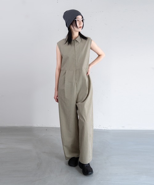 hwyl(ヒュイル)の「ミニチェック柄 ジャンプスーツ(つなぎ/オールインワン・レディース・グリーン/ブラウン/ブルー・FREE)」の17枚目の写真