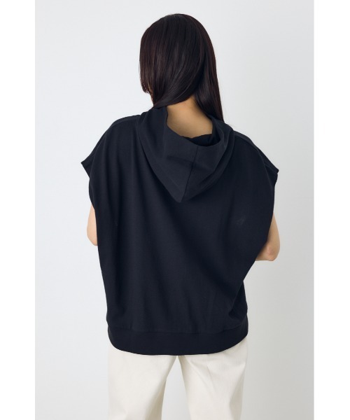 AZUL by moussy(アズールバイマウジー)の「タックスリーブノースリーブパーカー(パーカー・レディース・オフホワイト/杢グレー/ブラック/ライトカーキ・FREE)」の7枚目の写真