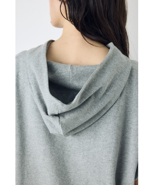 AZUL by moussy(アズールバイマウジー)の「タックスリーブノースリーブパーカー(パーカー・レディース・オフホワイト/杢グレー/ブラック/ライトカーキ・FREE)」の20枚目の写真