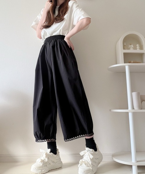 Nana(ナナ)の「裾デザインワイドパンツ(その他パンツ・レディース・ブラック/ホワイト・FREE)」の17枚目の写真
