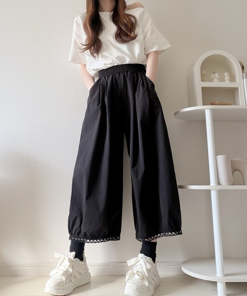 Nana(ナナ)の「裾デザインワイドパンツ(その他パンツ・レディース・ブラック/ホワイト・FREE)」の7枚目の写真