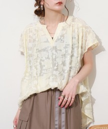 EGLANTINE キーネックジャガードブラウス