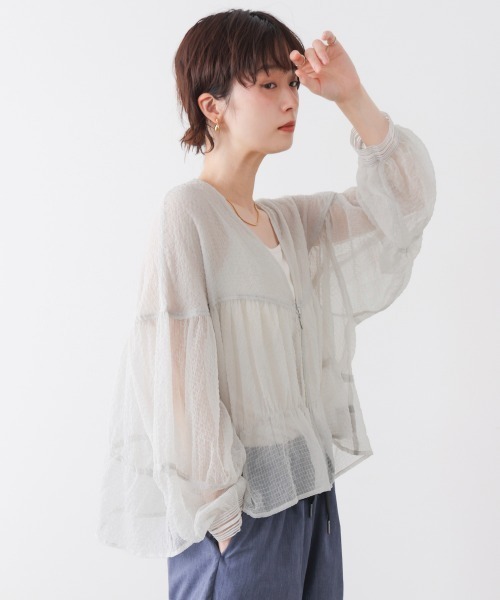 Bou Jeloud(ブージュルード)の「シアーギャザーZIPブルゾン(ブルゾン・レディース・ブラック/ブラウン/グレー・38)」の8枚目の写真