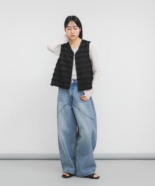 KBF(ケイビーエフ)の「『STAFF DESIGN PROJECT』フリンジボーダーベスト(ベスト・レディース・ブラック/ホワイト系その他・ONE)」の22枚目の写真