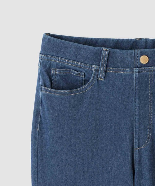 NAVY(ネイビー)の「【SARARI /サラリ】接触冷感 デニムライク ジャージー スリムテーパード パンツ(その他パンツ・レディース・ネイビー/ブラック/ライトブルー・M/S/L/XL)」の6枚目の写真