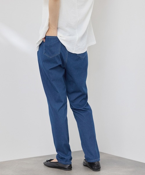 NAVY(ネイビー)の「【SARARI /サラリ】接触冷感 デニムライク ジャージー スリムテーパード パンツ(その他パンツ・レディース・ネイビー/ブラック/ライトブルー・M/S/L/XL)」の10枚目の写真