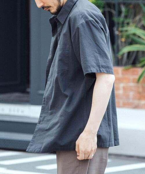 ITEMS URBANRESEARCH(アイテムズ アーバンリサーチ)の「『吸水速乾』フレンチリネン×COOLMAX ハンソデシャツ(シャツ/ブラウス・メンズ・オフホワイト/オリーブ/グレー/ブラック系その他・LARGE/MEDIUM)」の7枚目の写真