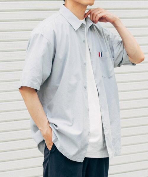 ITEMS URBANRESEARCH(アイテムズ アーバンリサーチ)の「『吸水速乾』フレンチリネン×COOLMAX ハンソデシャツ(シャツ/ブラウス・メンズ・オフホワイト/オリーブ/グレー/ブラック系その他・LARGE/MEDIUM)」の21枚目の写真