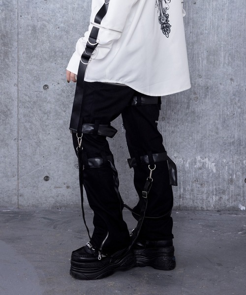 Amilige(アミリージュ)の「サスペンダーベルトZIPパンツ(その他パンツ・レディース・ブラック・MEDIUM/SMALL)」の4枚目の写真