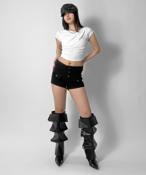LVEU.(ラブユ.)の「【LVEU.】ドレープデザイントップス / トップス ドレープ 半袖 クロップド丈 ミニT Tシャツ ドレープ ZOZOTOWN限定(Tシャツ/カットソー・レディース・ホワイト/ブラック・FREE)」の9枚目の写真