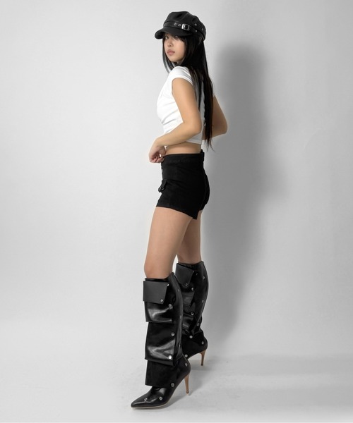 LVEU.(ラブユ.)の「【LVEU.】ドレープデザイントップス / トップス ドレープ 半袖 クロップド丈 ミニT Tシャツ ドレープ ZOZOTOWN限定(Tシャツ/カットソー・レディース・ホワイト/ブラック・FREE)」の8枚目の写真