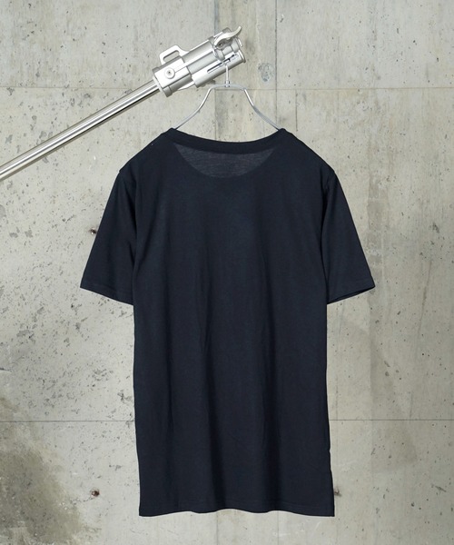 FRUIT OF THE LOOM(フルーツオブザルーム)の「"05"≪FRUIT OF THE LOOM≫パックT 3枚セット Tシャツ(Tシャツ/カットソー・メンズ・ブラック/オフホワイト・XL/M/L)」の13枚目の写真