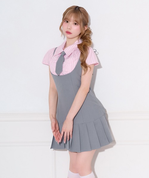 apres jour(アプレジュール)の「【2way】ネクタイ付きプリーツミニキャミワンピース(ワンピース・レディース・グレー系その他/ブラック系その他/グレー・SMALL/X-LARGE/MEDIUM)」の4枚目の写真