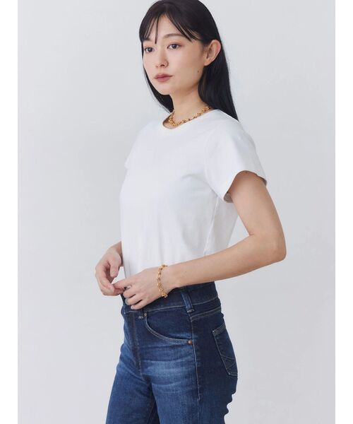 TONAL(トーナル)の「【Plax】ポリ乳酸スムースTシャツ(Tシャツ/カットソー・レディース・ライトブルー/ネイビー/オフホワイト・MEDIUM)」の7枚目の写真
