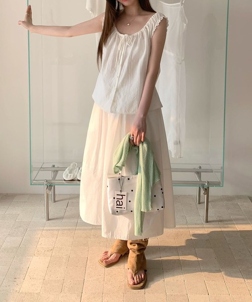 Chiina(チーナ)の「【Chiina】フロントボタンキャミトップス(シャツ/ブラウス・レディース・ホワイト/グレー/ブラック・FREE)」の9枚目の写真