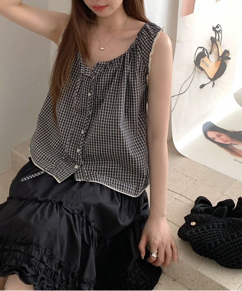 Chiina(チーナ)の「【Chiina】フロントボタンキャミトップス(シャツ/ブラウス・レディース・ホワイト/グレー/ブラック・FREE)」の21枚目の写真