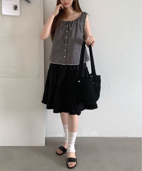 Chiina(チーナ)の「【Chiina】フロントボタンキャミトップス(シャツ/ブラウス・レディース・ホワイト/グレー/ブラック・FREE)」の22枚目の写真