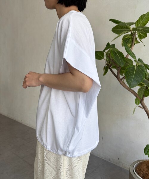 Jena espace merveilleux(ジェナ エスパスメルヴェイユ)の「裾ドロストタックプルオーバー(Tシャツ/カットソー・レディース・チャコールグレー/オフホワイト/グリーン・FREE)」の8枚目の写真